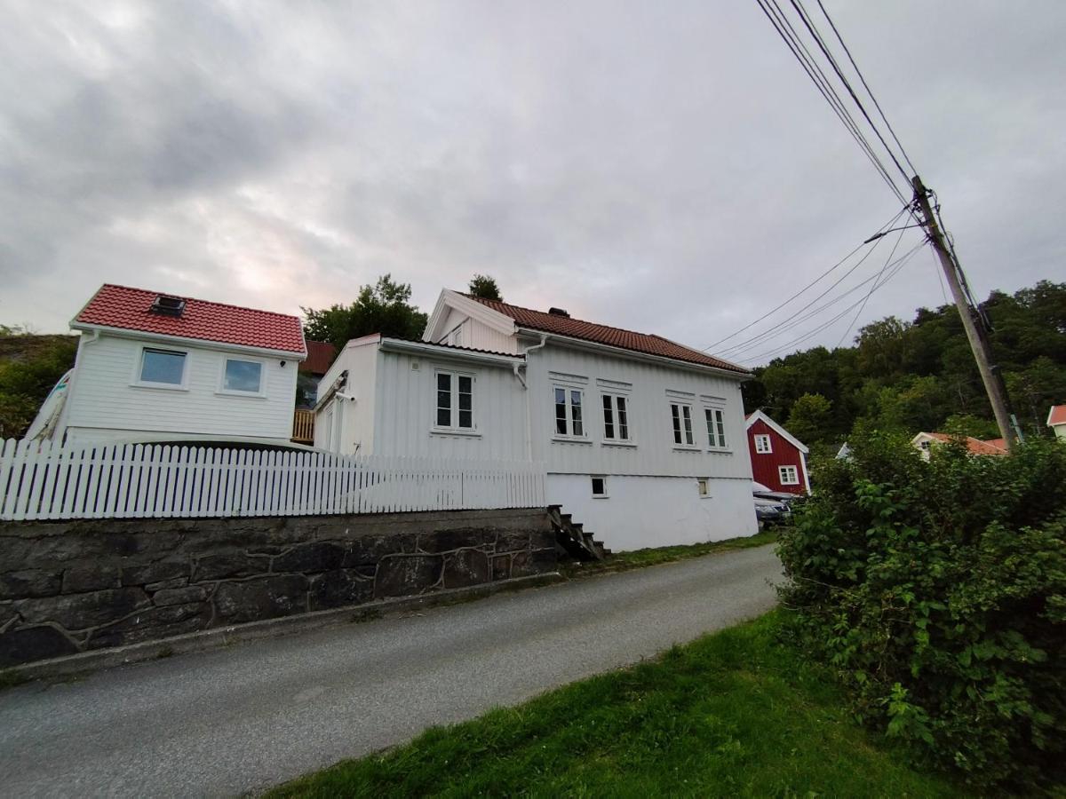 Sorlandshus Med 3 Soverom Villa Arendal Esterno foto